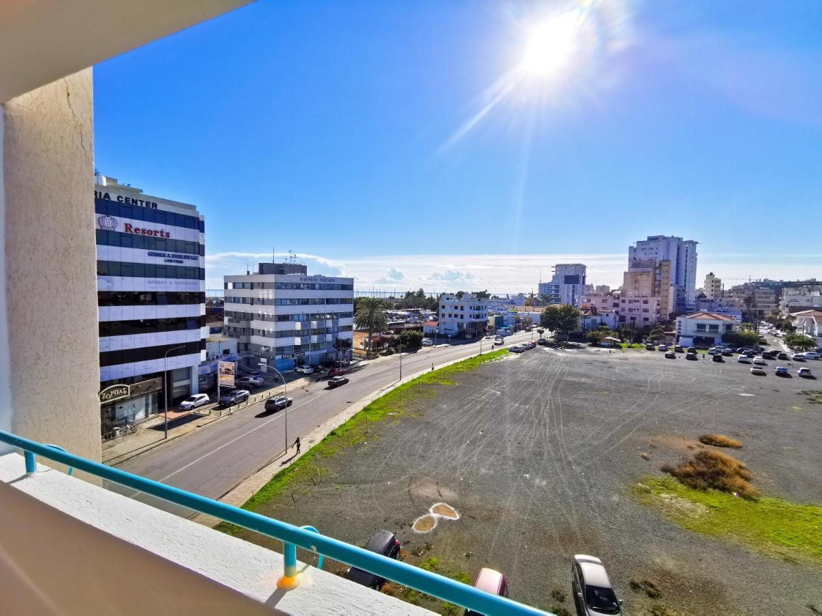 Apartment Off Course Seaview Larnaka